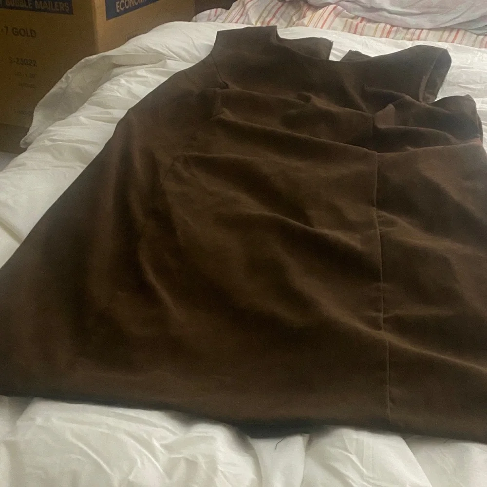 Asymmetrical suede like brown Dress - Picture 3 of 8